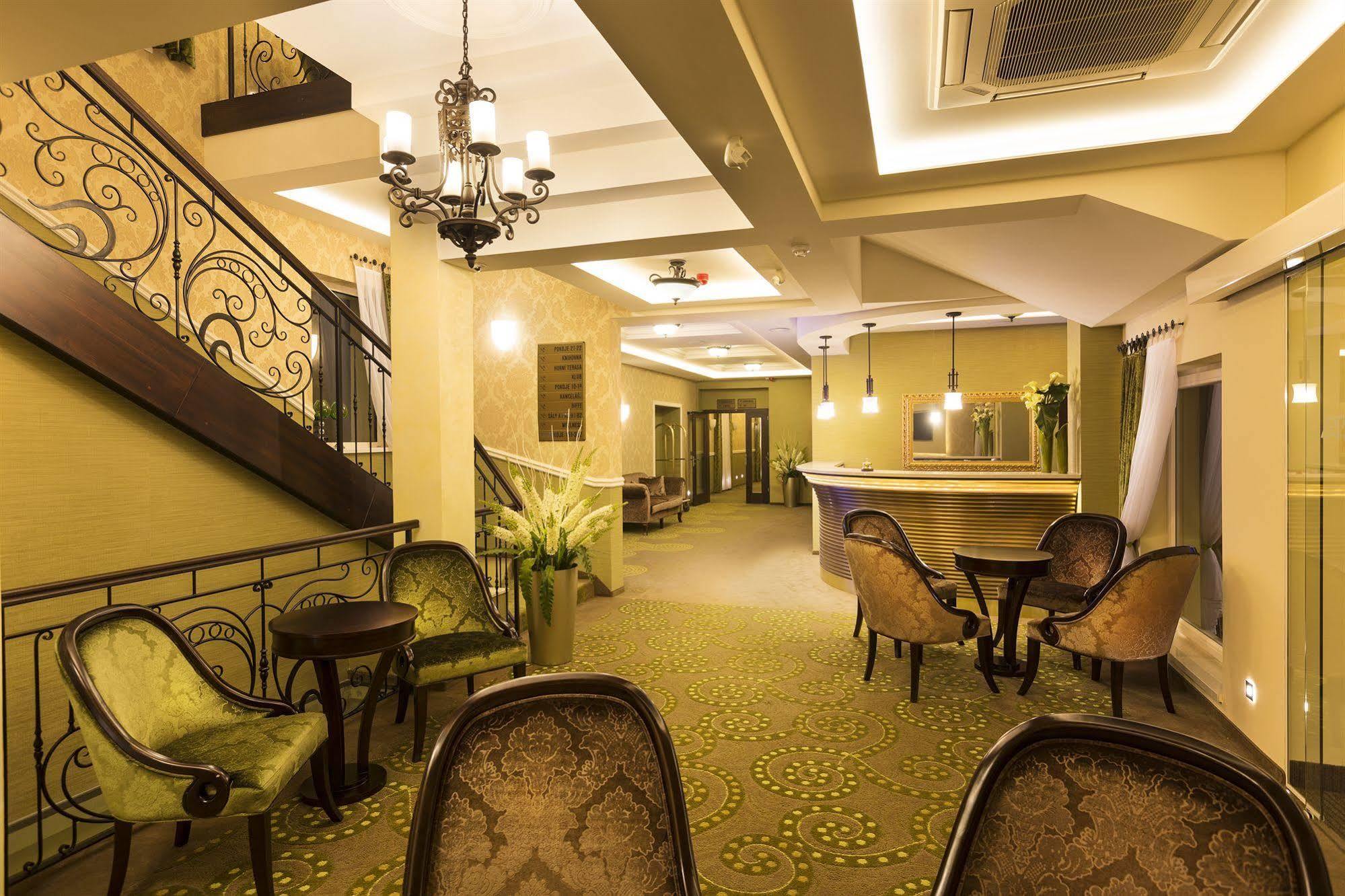 Hotel Dvorana Карловы Вары Экстерьер фото