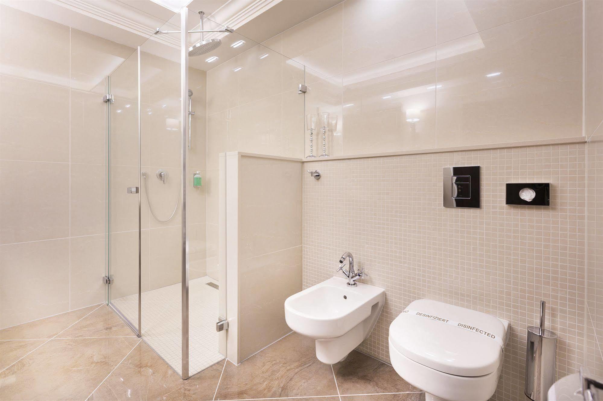 Hotel Dvorana Карловы Вары Экстерьер фото
