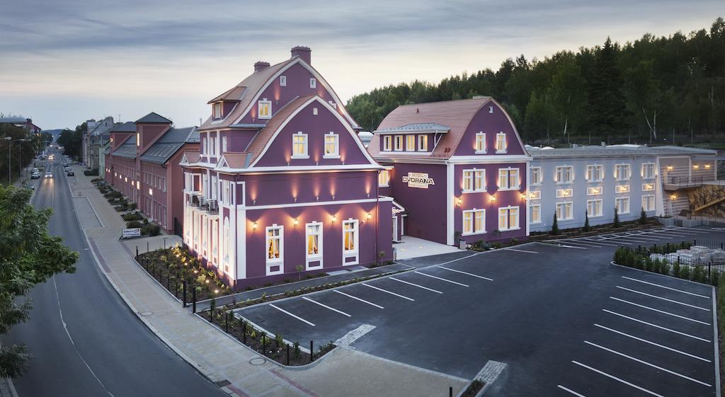 Hotel Dvorana Карловы Вары Экстерьер фото